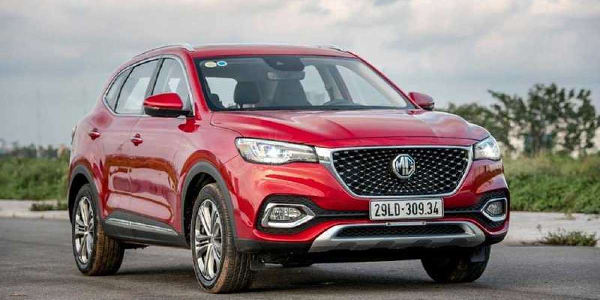 Giá MG HS giảm giá kỷ lục để hút khách