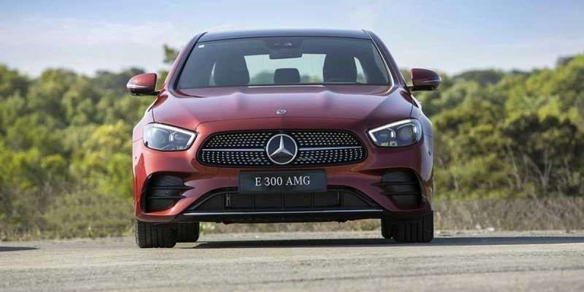 Mercedes-Benz giới thiệu gói bảo hiểm 2 năm với nhiều đặc quyền cho chủ xe