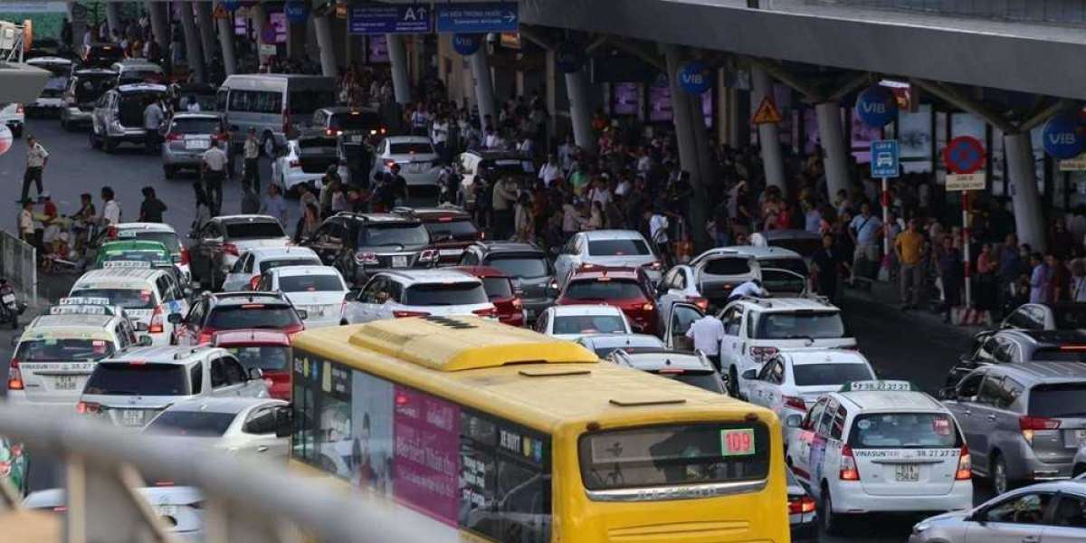 Giá đăng kiểm ô tô tăng thêm 10.000 đồng