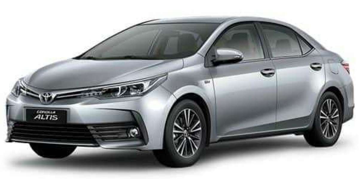 Xả hàng tồn, Toyota Corolla Altis 2019 giảm giá sốc