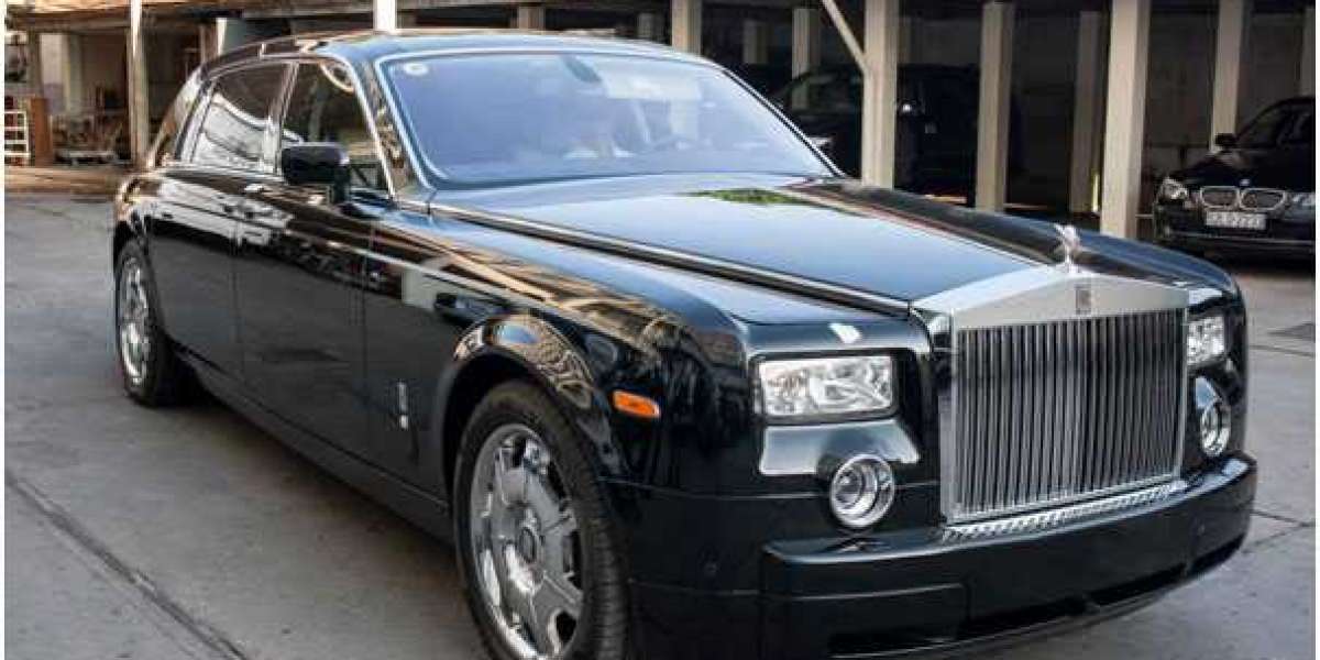 Xem lại hình ảnh Rolls-Royce Phantom đầu tiên về Việt Nam