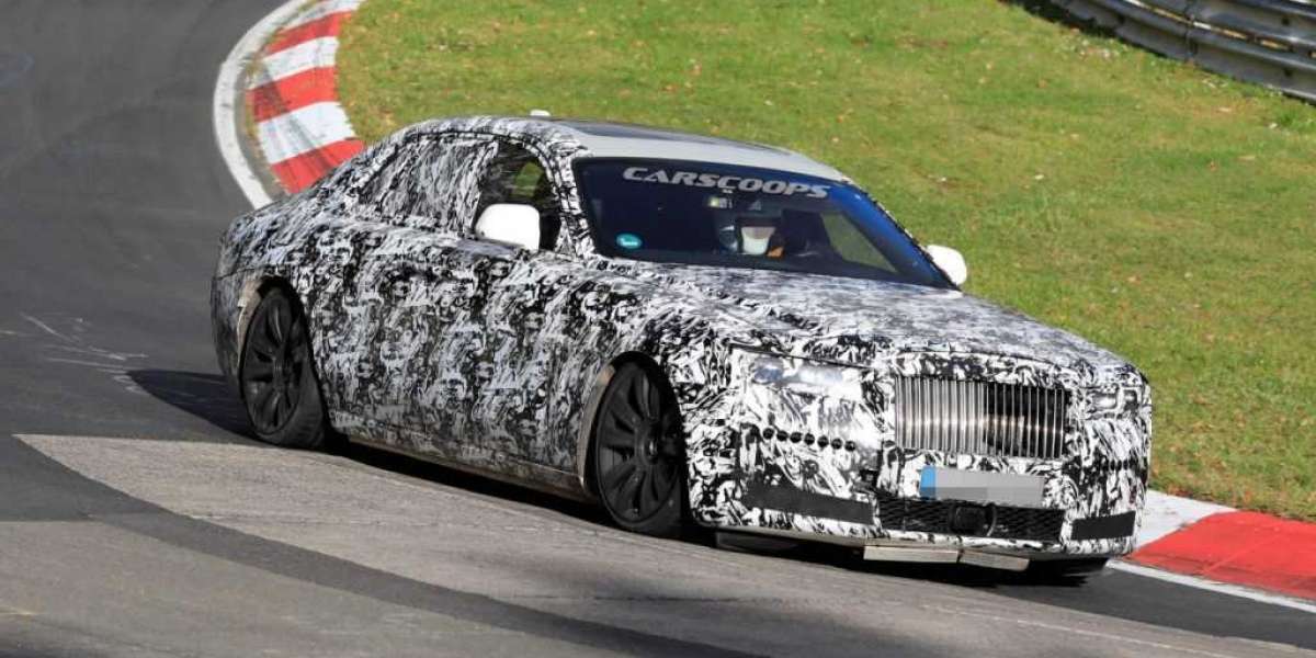 Rolls Royce Ghost thế hệ mới tiếp tục lộ diện trên đường chạy thử