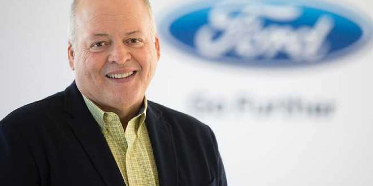Quyết đổi vận, Ford thay CEO mới