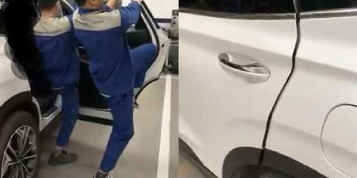 Hải Phòng: Khách hàng bức xúc vì Hyundai SantaFe có tiếng kêu lạ ở cánh cửa