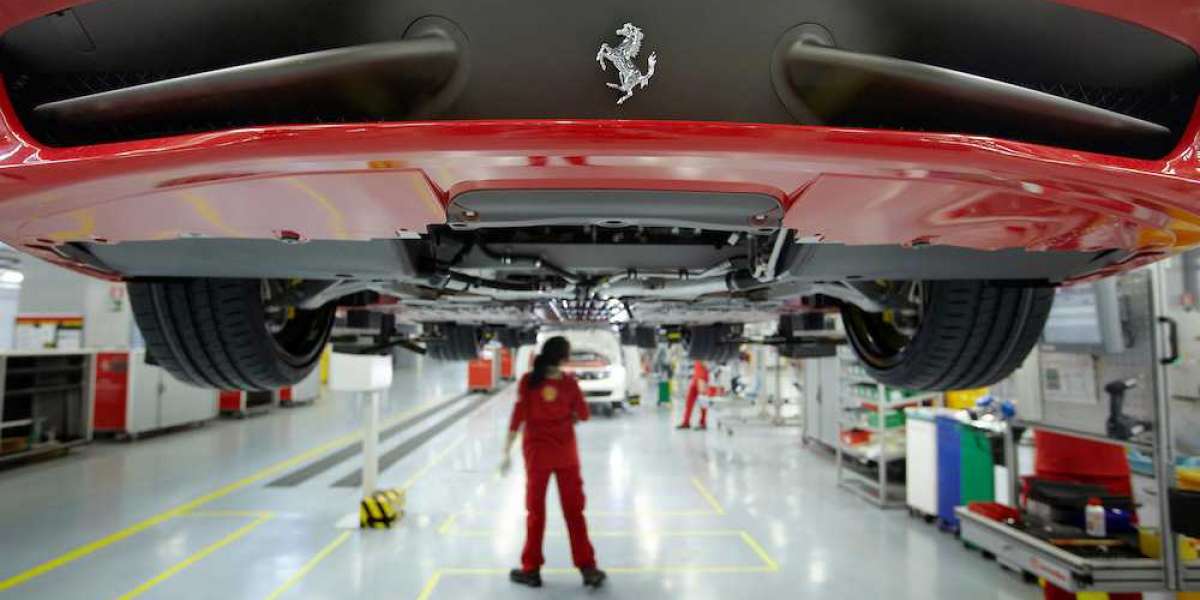 Ferrari khởi động lại sản xuất