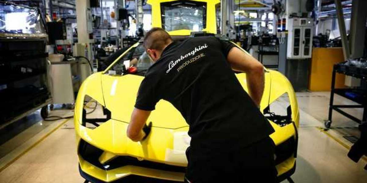 Lamborghini ngừng toàn bộ sản xuất do dịch Covid-19