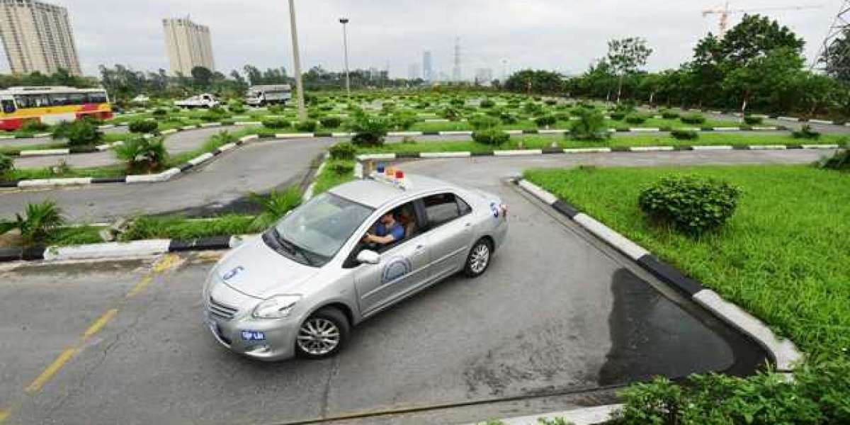 Hà Nội tạm dừng thi bằng lái xe ô tô, xe máy trong 1 tháng phòng dịch Covid-19