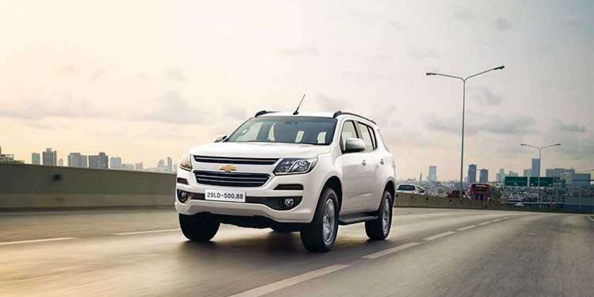 Giá Chevrolet Trailblazer LTZ chỉ còn 700 triệu đồng