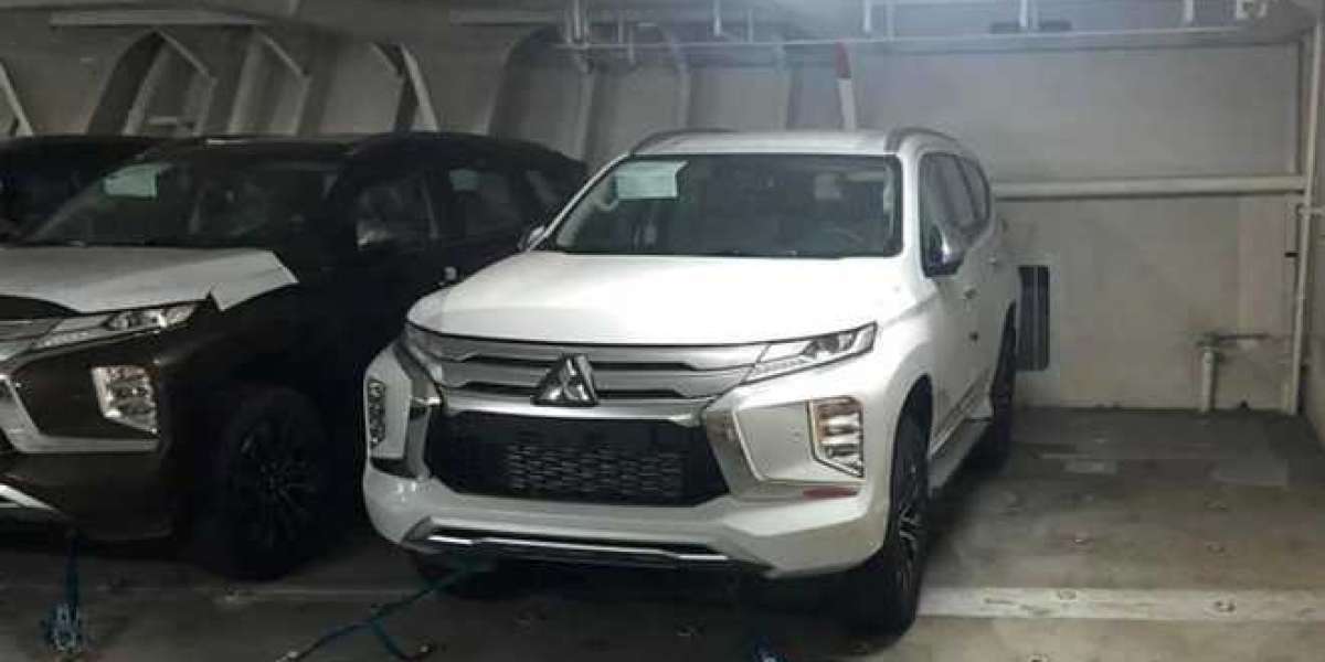 Mitsubishi Pajero Sport 2020 lộ diện tại Việt Nam