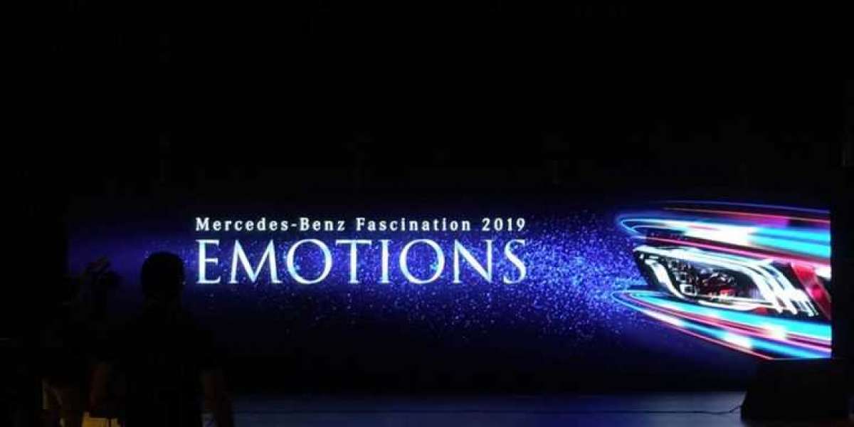 Triển lãm Mercedes-Benz Fascination 2019 chính thức khai màn, trình làng E-Class mới