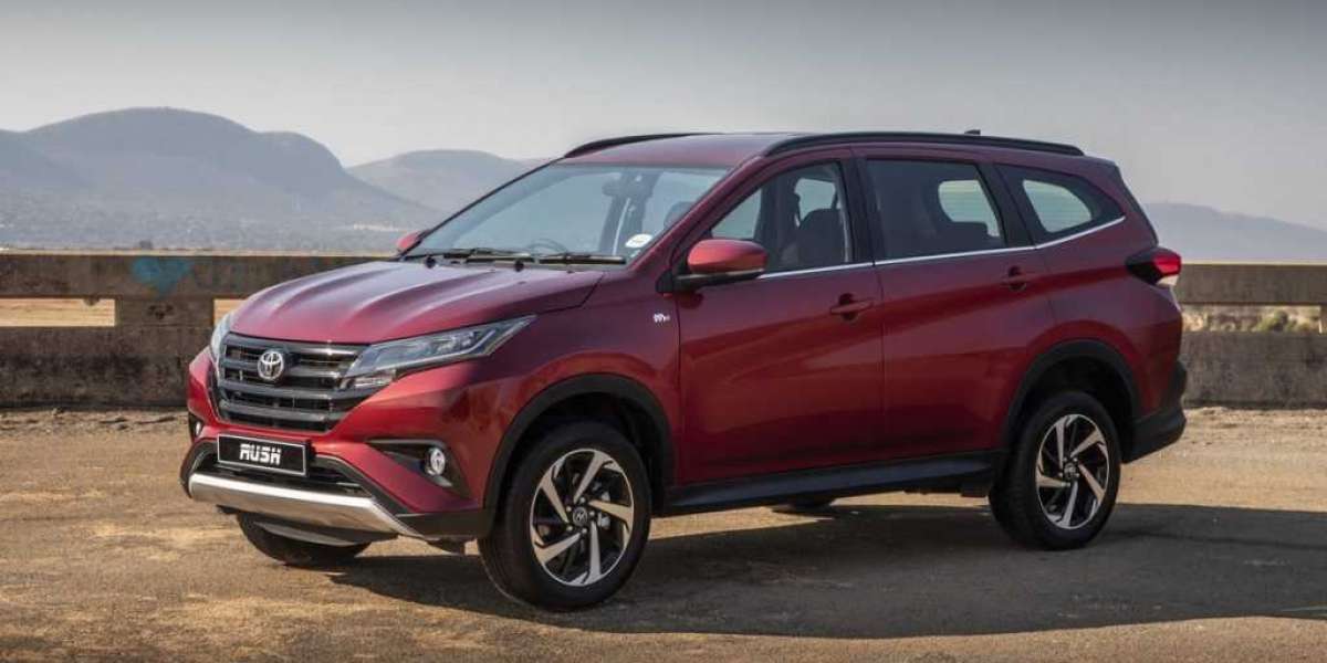 Toyota triệu hồi 60.000 xe Rush vì lỗi túi khí tự nổ dù không va chạm