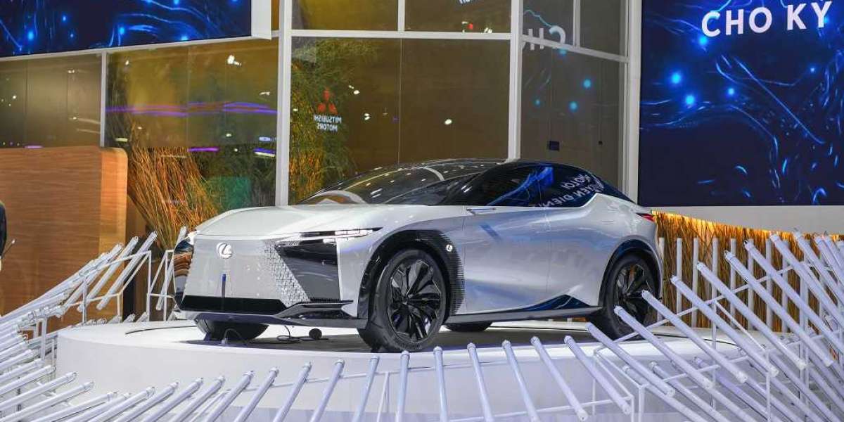 [VMS 2022] Lexus LF-Z mở lối kỷ nguyên điện hóa tại triển lãm ô tô