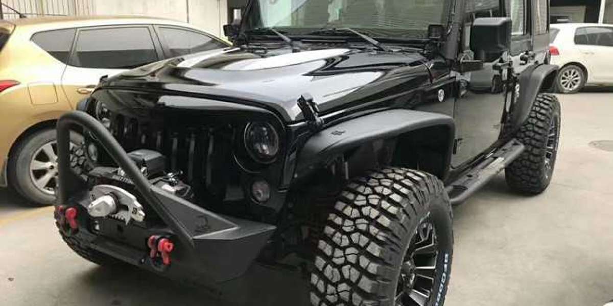 Jeep Wrangler Rubicon hầm hố với gói độ offroad gần 600 triệu