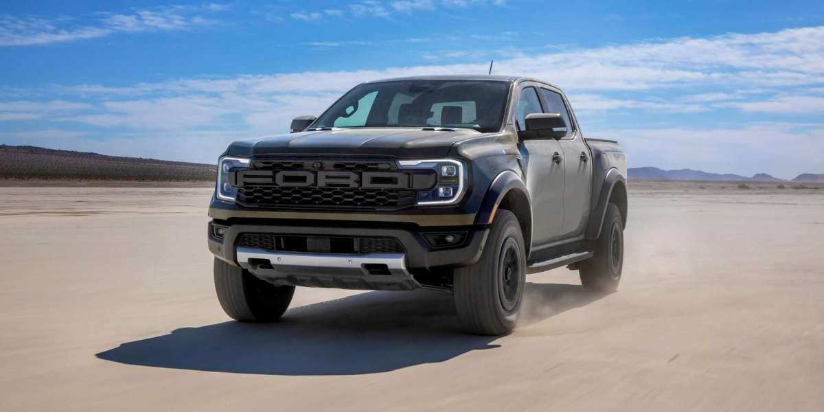 Ford công bố giá bán Ranger Raptor 2024