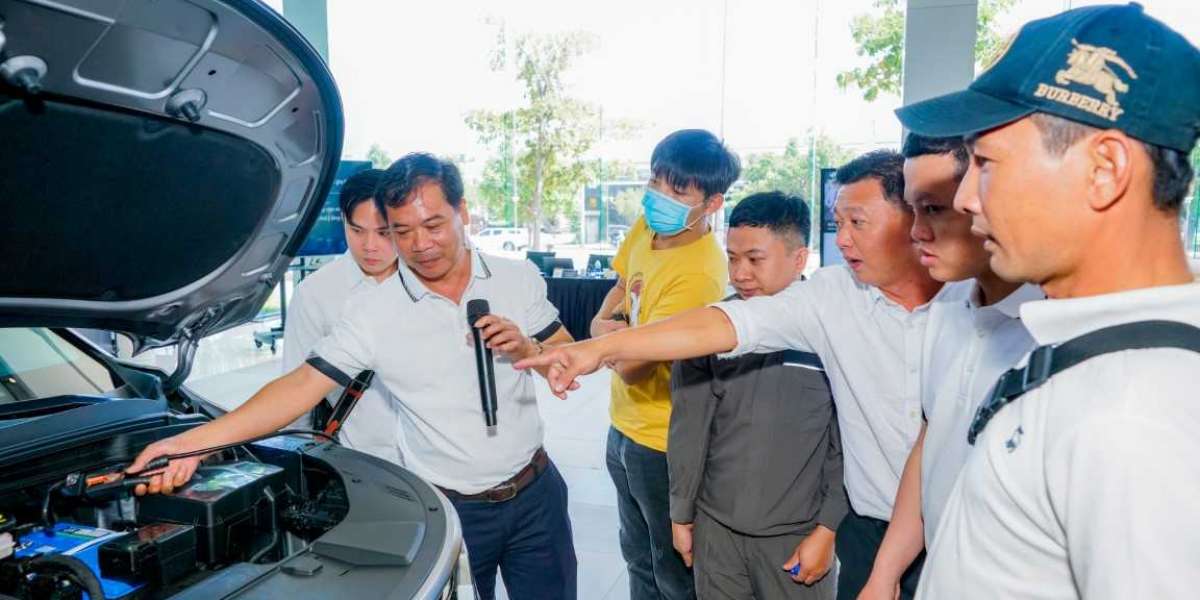 THACO AUTO triển khai chuỗi sự kiện chăm sóc khách hàng cùng chuyên gia Kia