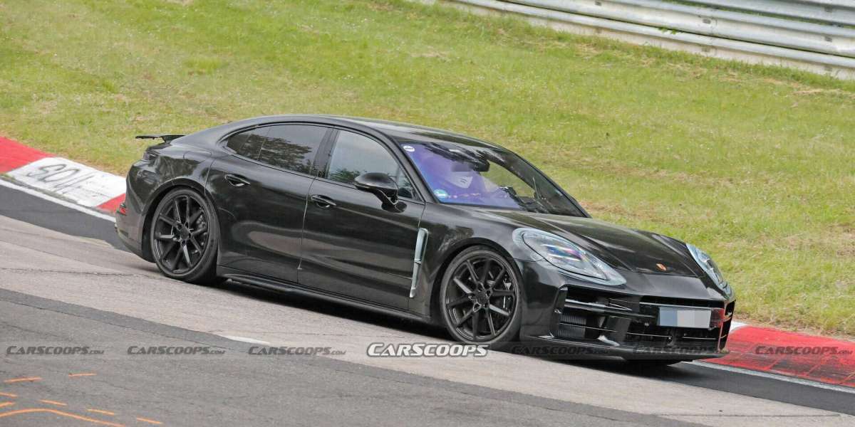 Porsche Panamera 2024 lộ diện thiết kế đổi mới trước khi ra mắt vào cuối năm nay
