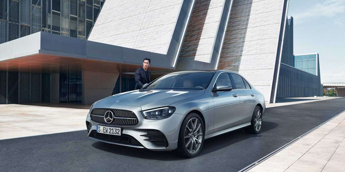Khách hàng Mercedes-Benz đang được hưởng loạt ưu đãi từ tháng 7/2023