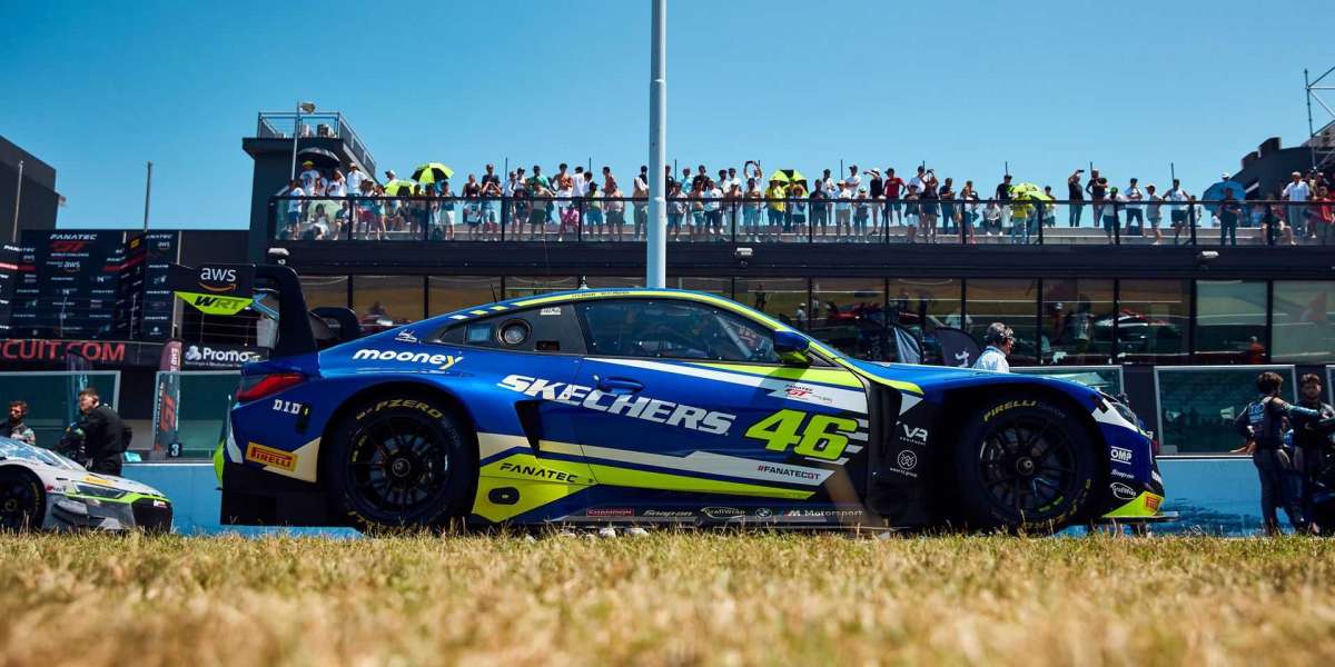 Valentino Rossi giành chiến thắng thứ hai tại thể thức GT3 ngay trên sân nhà