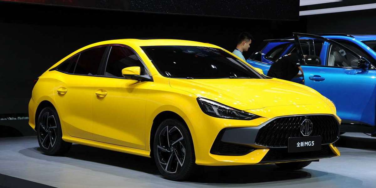 Sedan cỡ C MG5 giảm giá mạnh tại thị trường Việt Nam