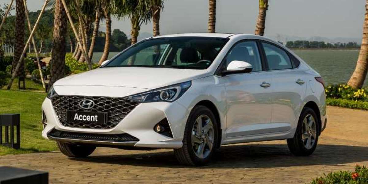 Accent dẫn dầu doanh số của Hyundai trong tháng 7