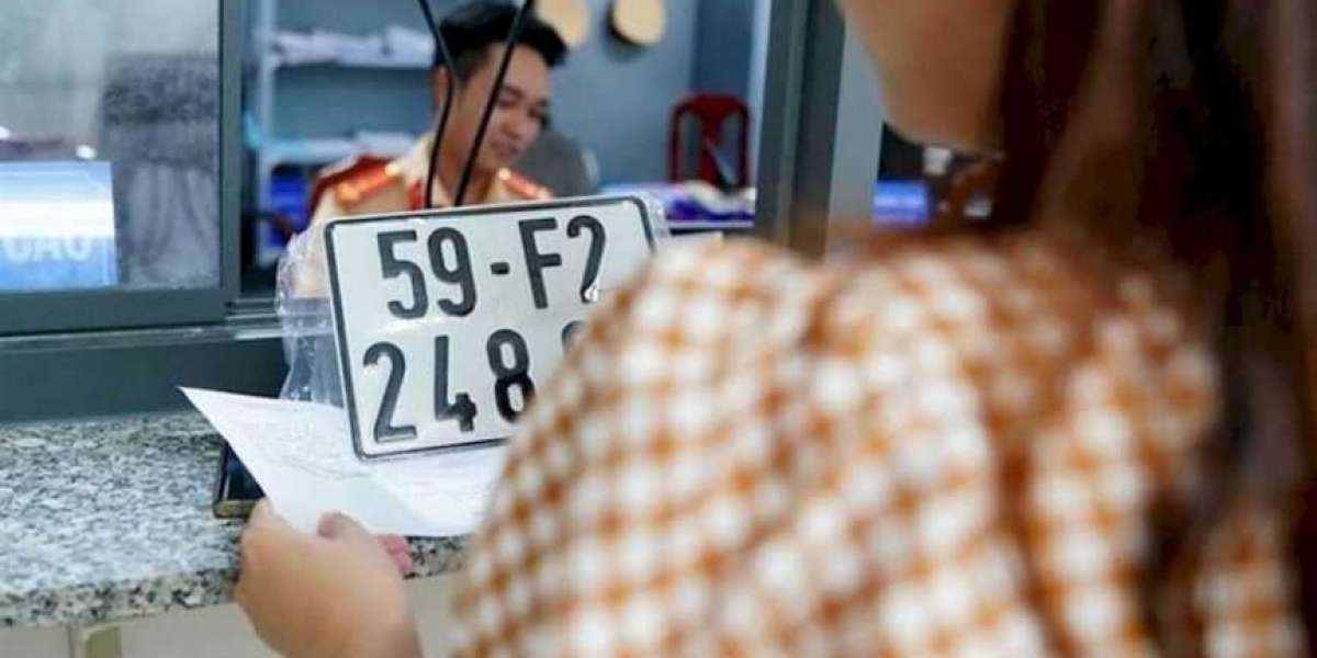 11 biển số ô tô biển đẹp sẽ được đấu giá lại vào ngày mai sau sự cố kỹ thuật