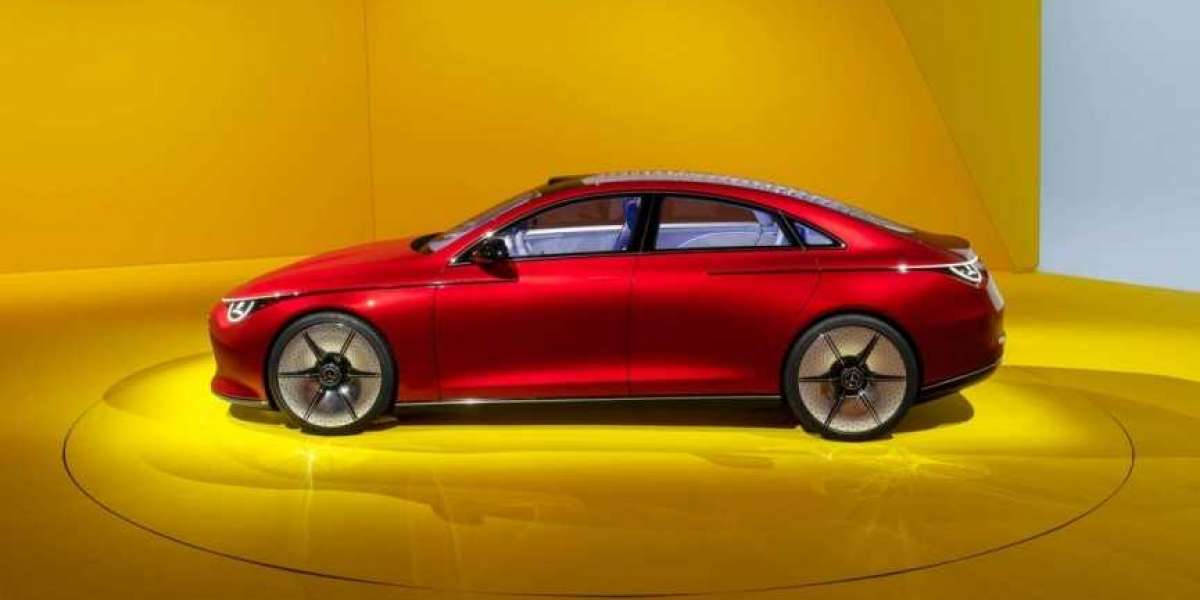 Munich Motor Show: Mercedes trình làng mẫu xe điện sở hữu phạm vi hoạt động xa ngỡ ngàng
