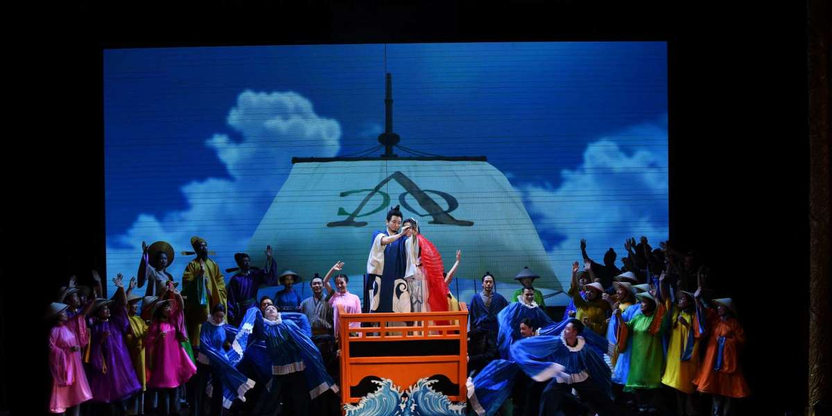 Buổi công diễn vở Opera “Công nữ Anio” tại Việt Nam nhận được  sự hưởng ứng nhiệt tình của khán thính giả