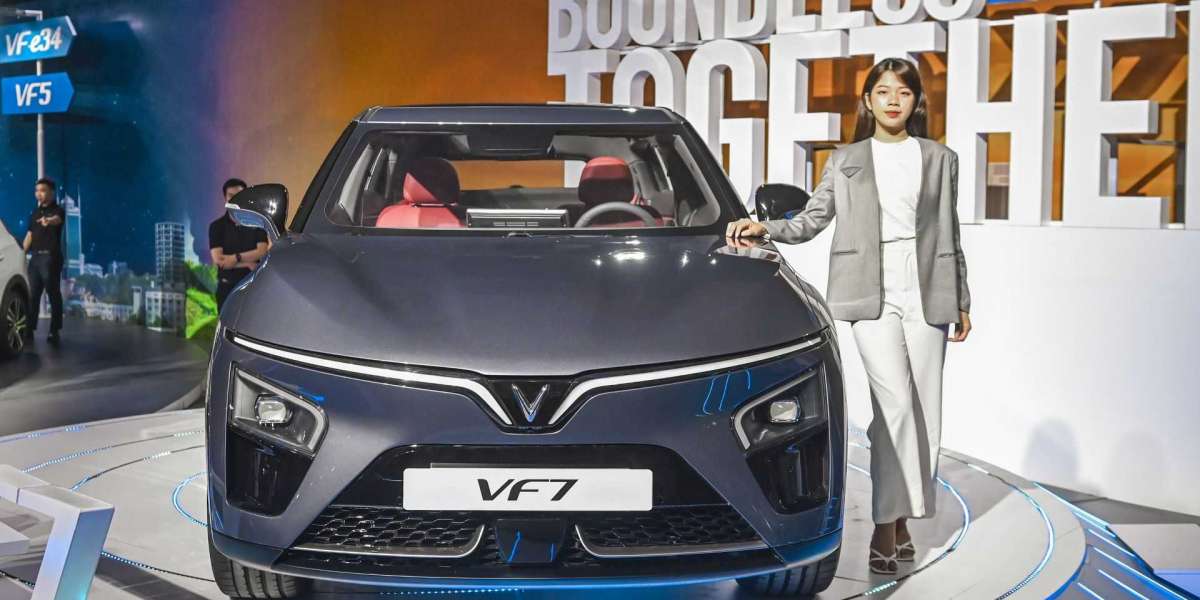 VinFast VF 7 sẽ chính thức ra mắt vào 21.11 sắp tới