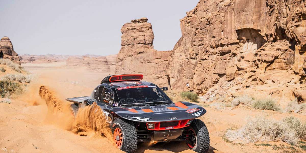 Tìm hiểu về chiếc Audi RS Q E-tron với hệ truyền động giống Nissan Kicks đang “gây bão” tại Dakar Rally 2024