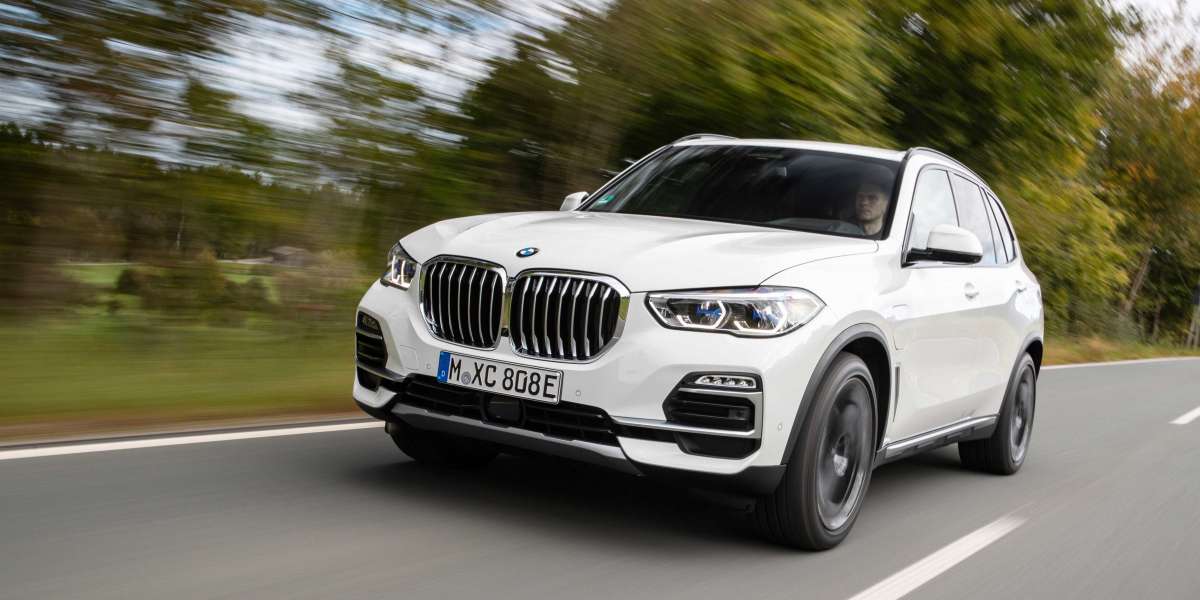 Nhận ưu đãi lên đến 160 triệu đồng khi mua BMW X5