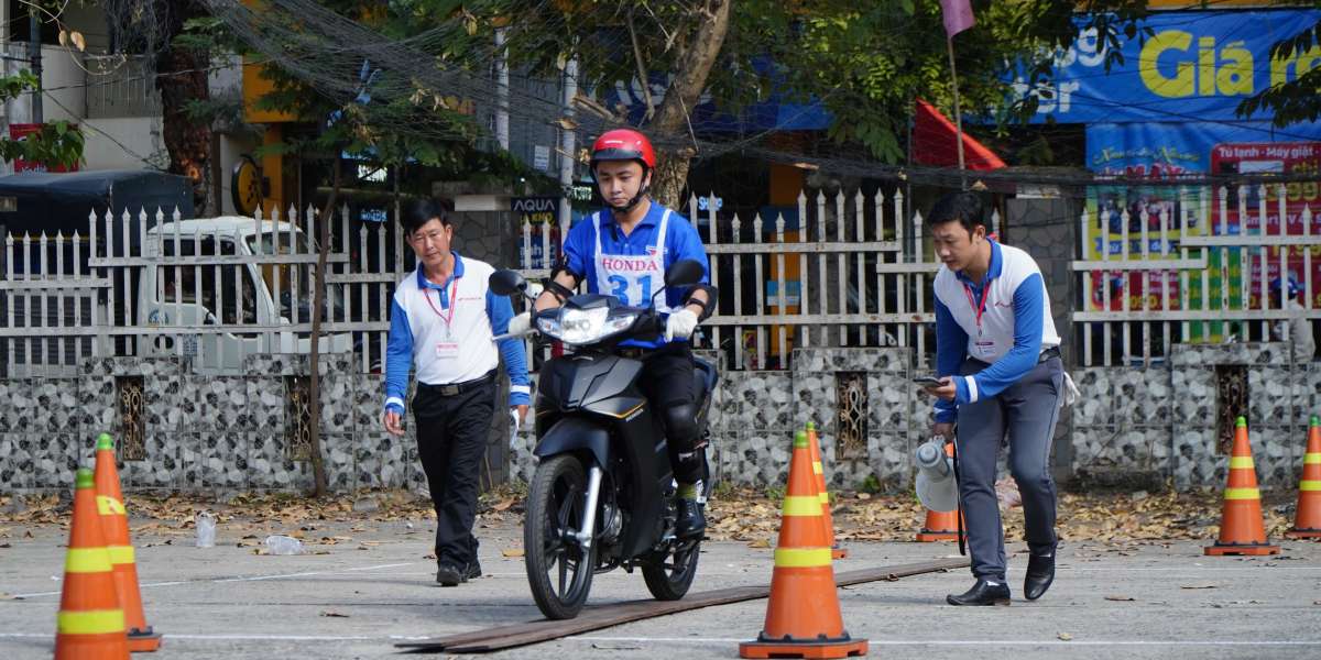 Honda Việt Nam tuyên dương các HEAD xuất sắc nhất trong hoạt động đào tạo An toàn giao thông Quý 4/2023