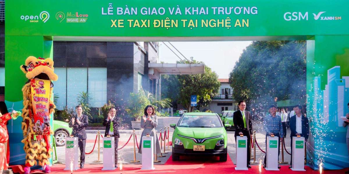 Công ty Sơn Nam thuê xe VinFast từ GSM, triển khai dịch vụ taxi điện MaiLove tại Nghệ An