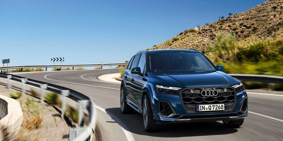 Audi Việt Nam giới thiệu Audi Q7 với giá khởi điểm từ 3.4 tỷ đồng