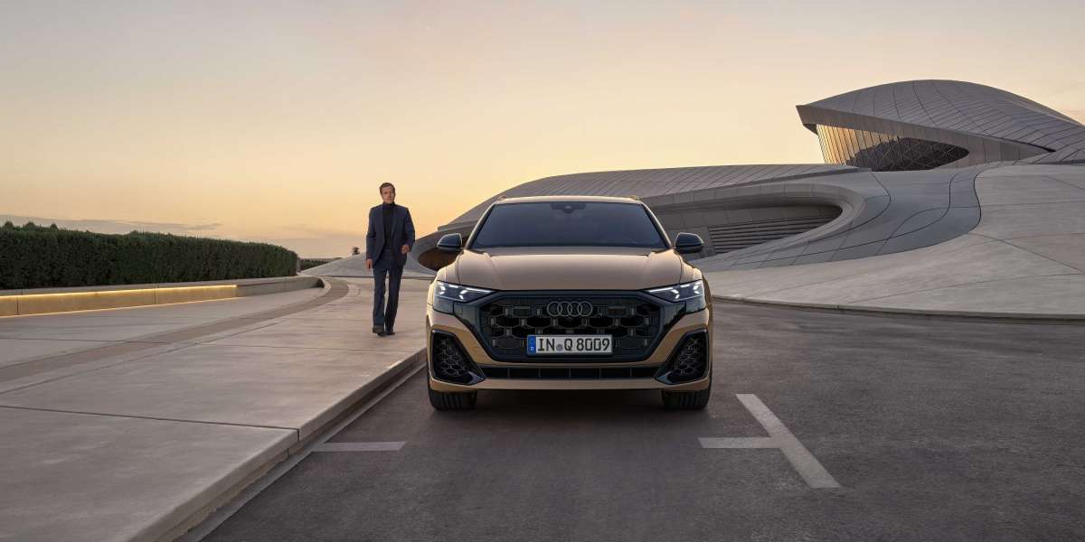 Audi Việt Nam giới thiệu Audi Q8 S-Line giá từ 4.1 tỷ đồng