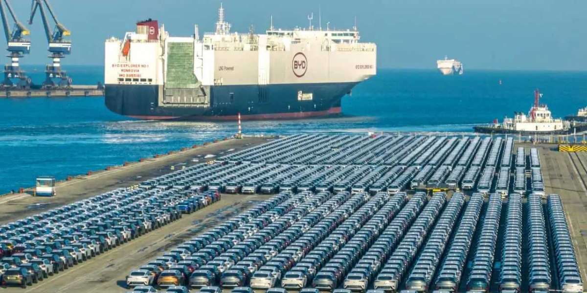 Mercedes-Benz, BMW và Volkswagen chỉ trích EU tăng thuế đối với xe điện Trung Quốc nhập khẩu