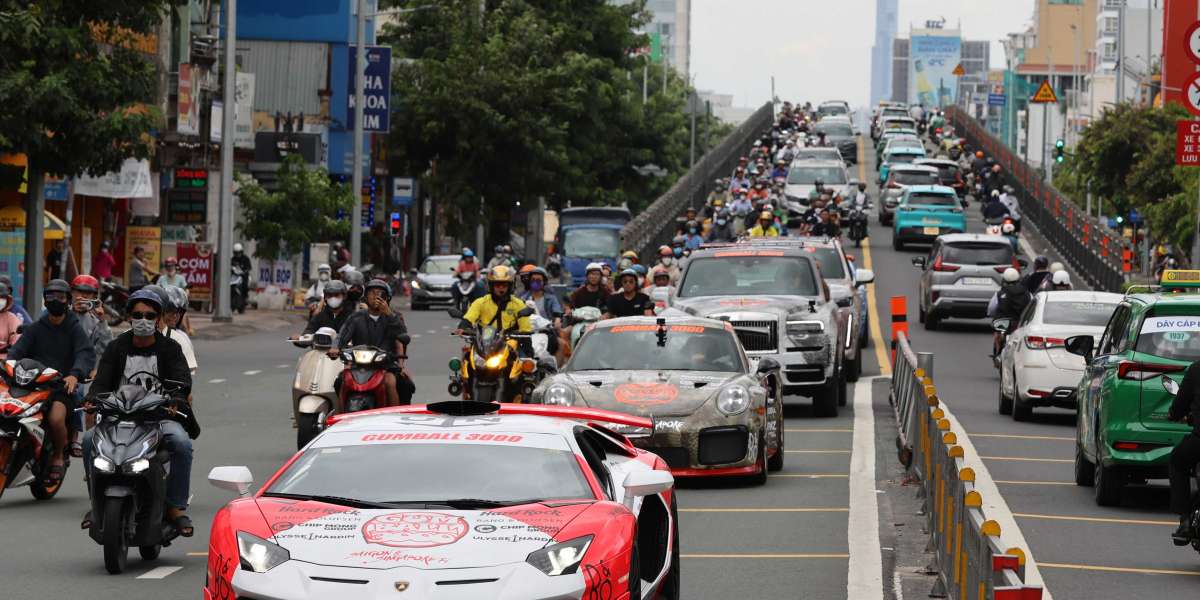 Toàn cảnh hành trình Gumball 3000 tại Việt Nam
