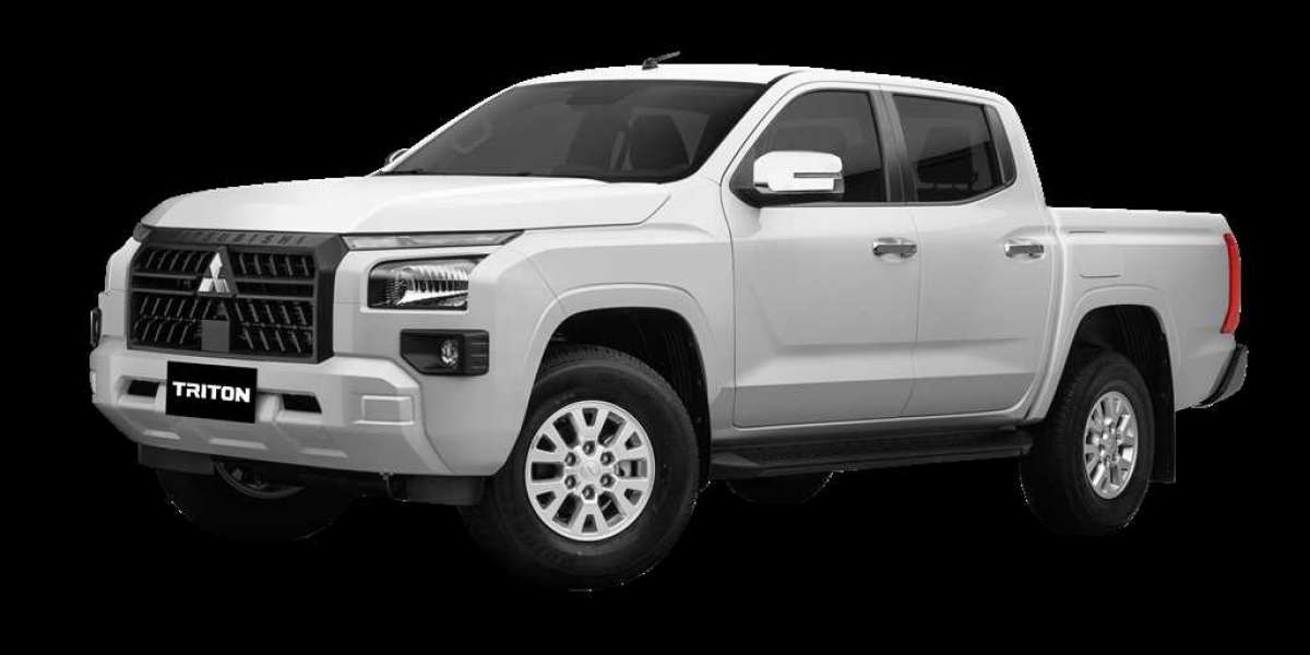 Mitsubishi Triton 2024 ra mắt, giá từ 655 triệu đồng
