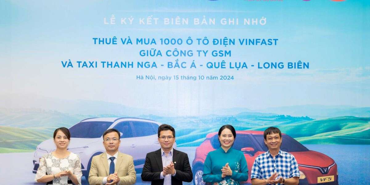 4 hãng taxi lâu đời tại Hà Nội bắt tay Xanh SM chuyển đổi xanh với 1.000 xe điện