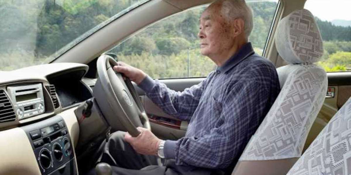 Tham khảo về những thay đổi về độ tuổi tối đa của người lái xe từ năm 2025?