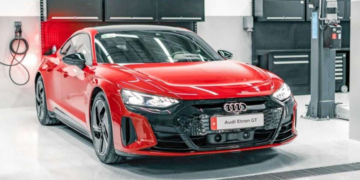 Triệu hồi xe Audi tại Việt Nam do lỗi pin cao áp