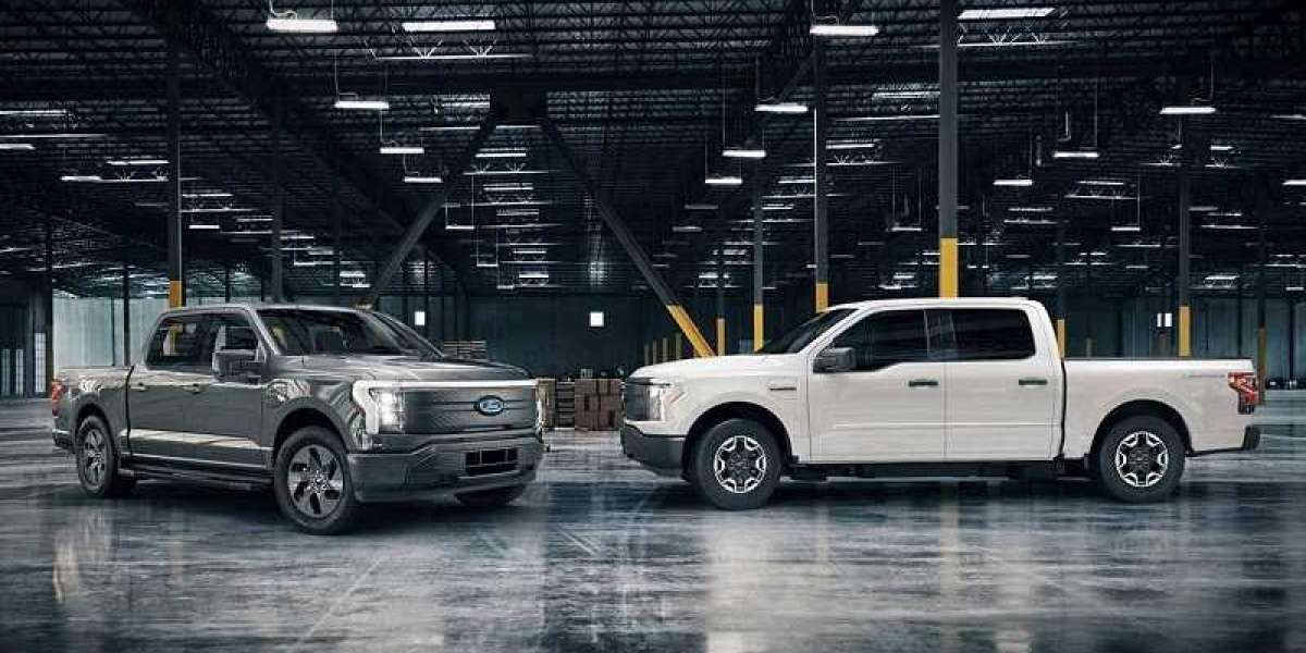 Ford tạm dừng sản xuất bán tải điện F-150 Lightning