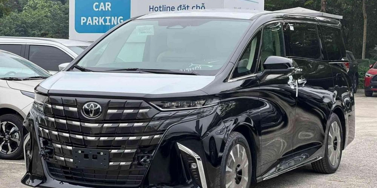 Giá xe Toyota T1/2025: Tăng giá đồng loatj