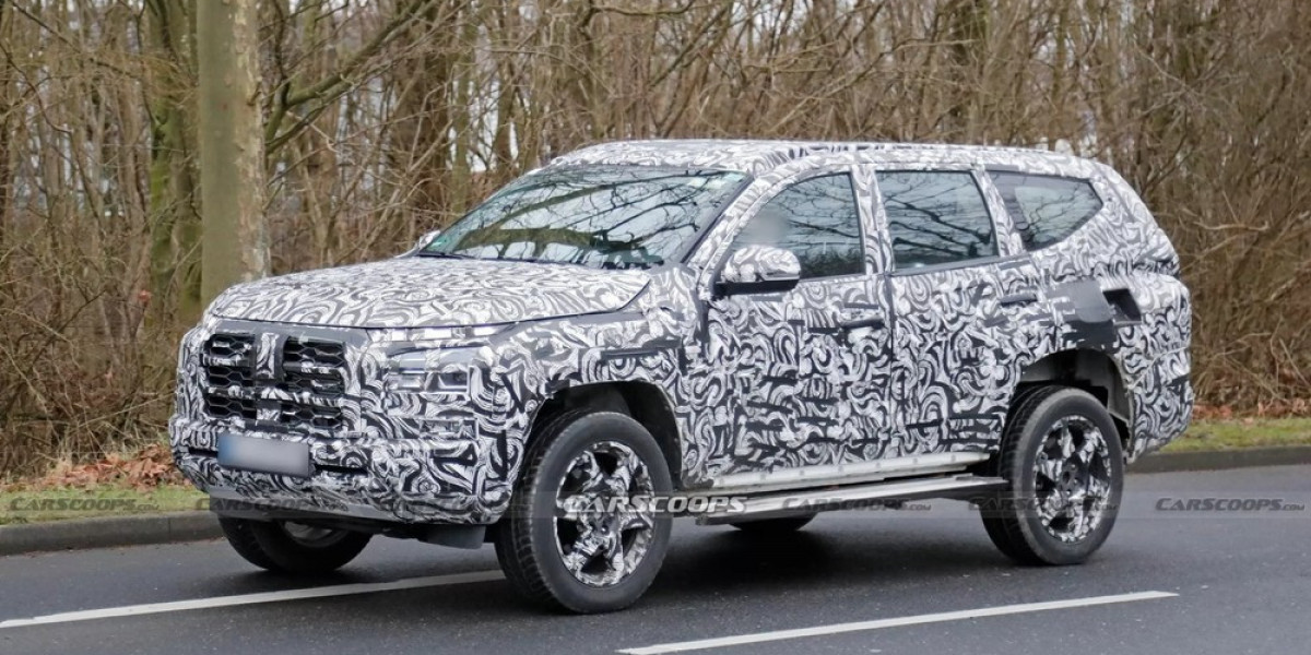 Mitsubishi Pajero Sport chuẩn bị ra mắt thế hệ mới