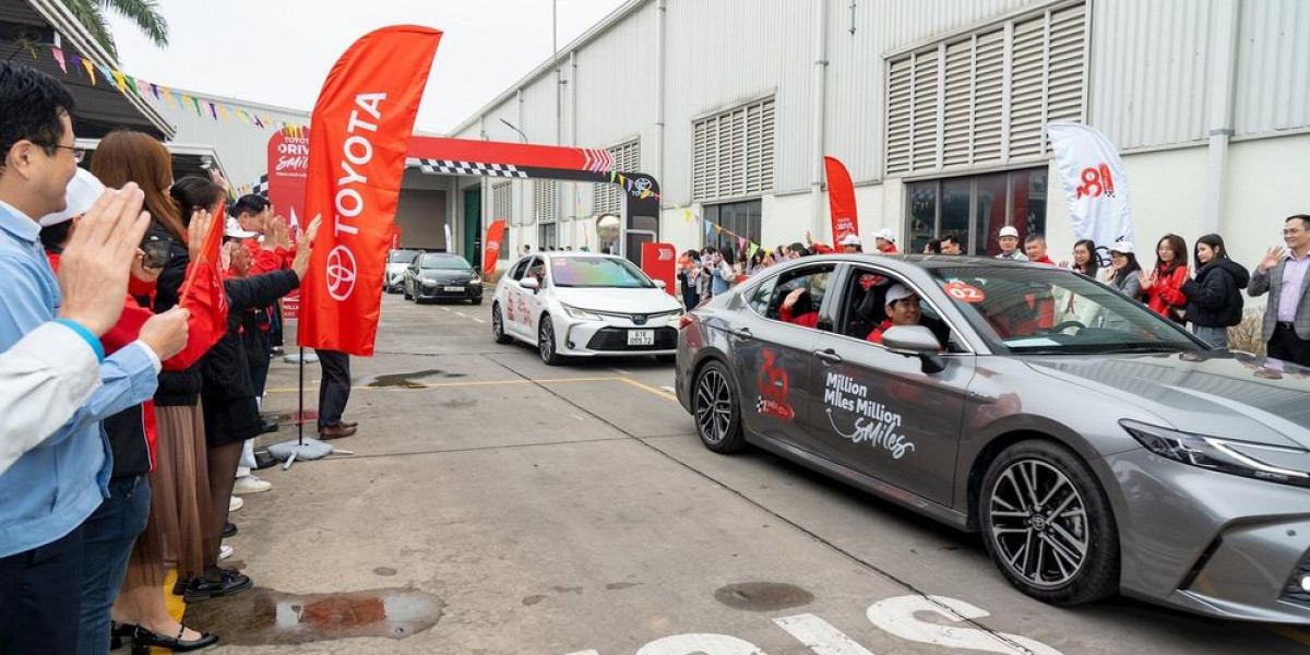 'Hành trình Toyota - Hành trình triệu nụ cười' khởi động