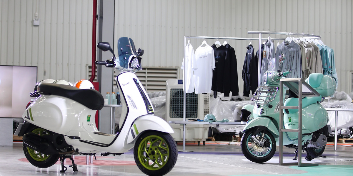 Vespa Primavera & Sprint 2025 ra mắt: Đắt nhất hơn 100 triệu đồng, tự động tắt máy trong tình huống khẩn cấp