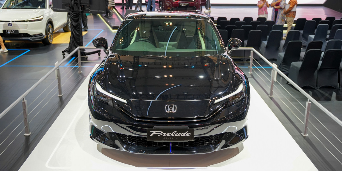 Coupe thể thao của Honda dùng máy hybrid như Civic RS nhưng đắt hơn cả Civic Type R