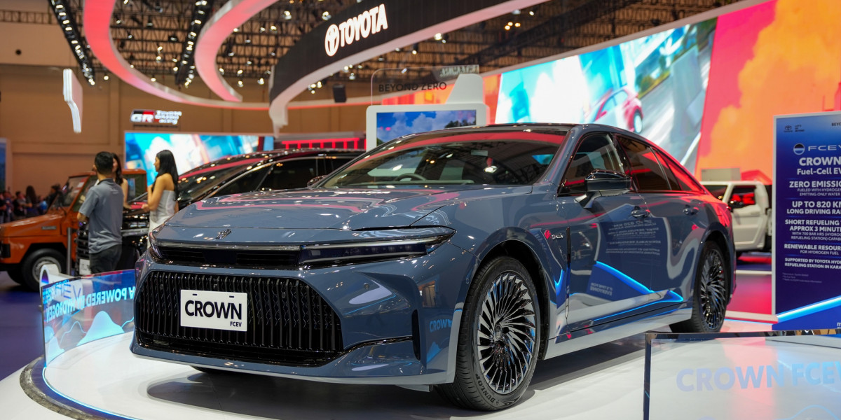Toyota thêm xe hybrid “giá phải chăng", lắp xe điện tại Đông Nam Á từ cuối 2025
