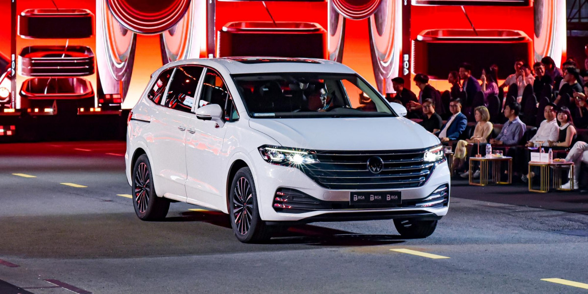 Volkswagen Viloran chiến thắng “Xe Gia Đình Của Năm hạng 2-5 tỷ đồng” tại Car Choice Awards 2025