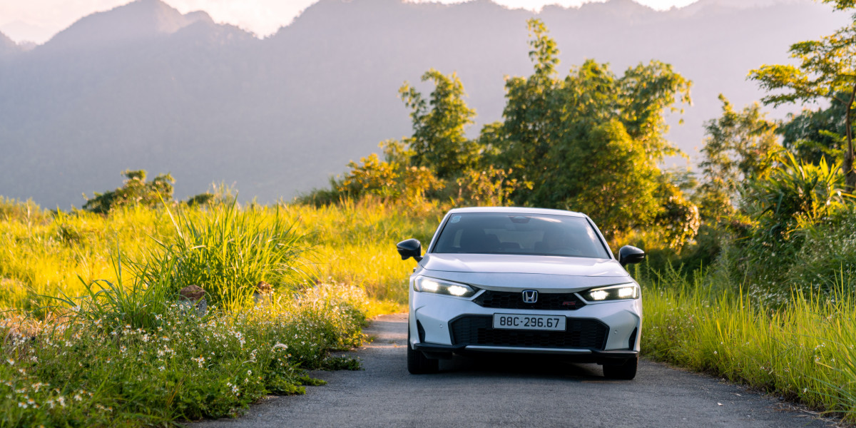 Honda chạy đua doanh số dịp cuối năm, tung ưu đãi lên 100% lệ phí trước bạ cho ô tô