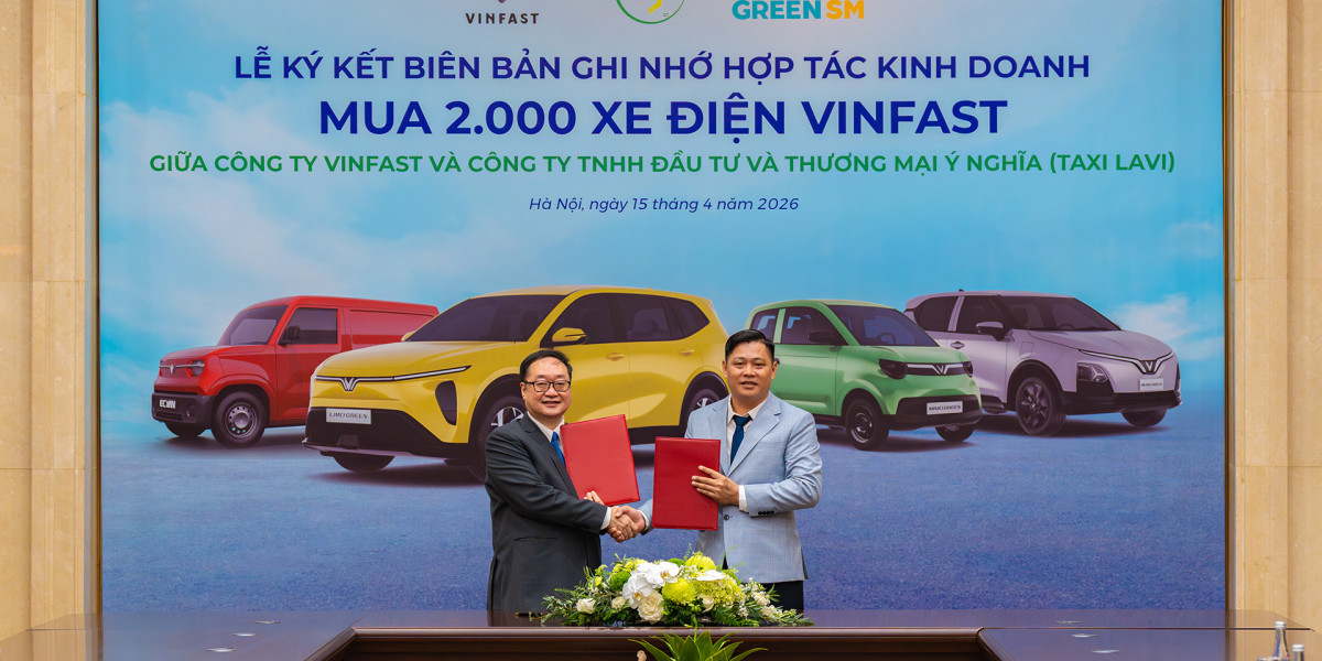Taxi Lavi thay thế toàn bộ dàn xe hiện hữu bằng 2.000 ô tô điện VinFast